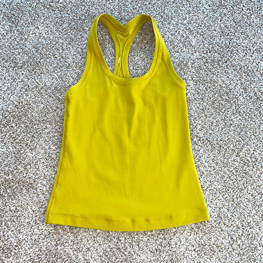 Lululemon size 2 rare/ discontinued color cool razorback tank top race length